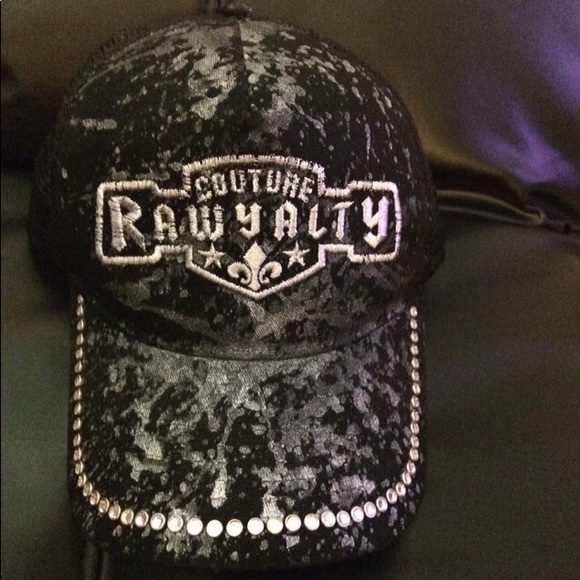 Couture hat - Picture 1 of 1